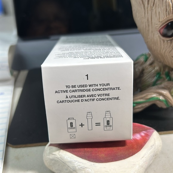 Clinique ID Oil Free Gel - Picture 5 of 7